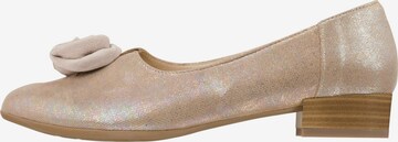 Lei by tessamino Ballet Flats in Beige