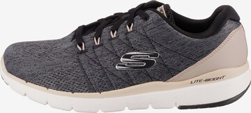 SKECHERS Sneaker in Grau