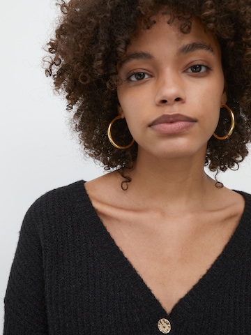 EDITED Knit cardigan 'Ronja' in Black