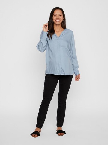 MAMALICIOUS Blouse in Blauw: voorkant