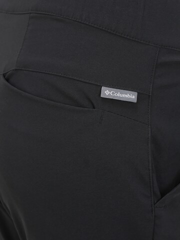 COLUMBIA Tapered Sportbyxa 'Firwood Camp' i svart