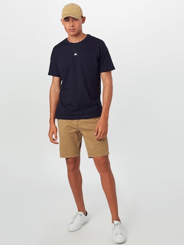 Iriedaily Regular Shorts 'Easy City' in Braun