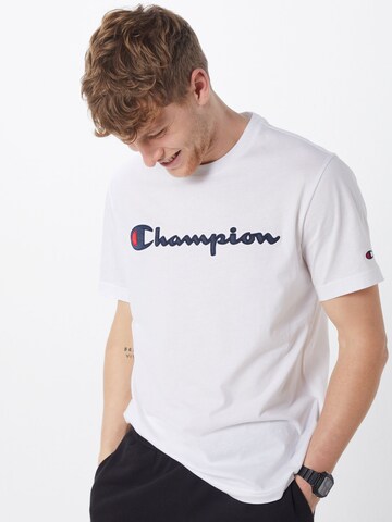 Coupe regular T-Shirt Champion Authentic Athletic Apparel en blanc : devant