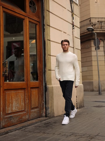 Simple White Knit Sweater Look by DAN FOX APPAREL