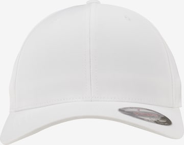 Cappello da baseball 'Tech' di Flexfit in bianco