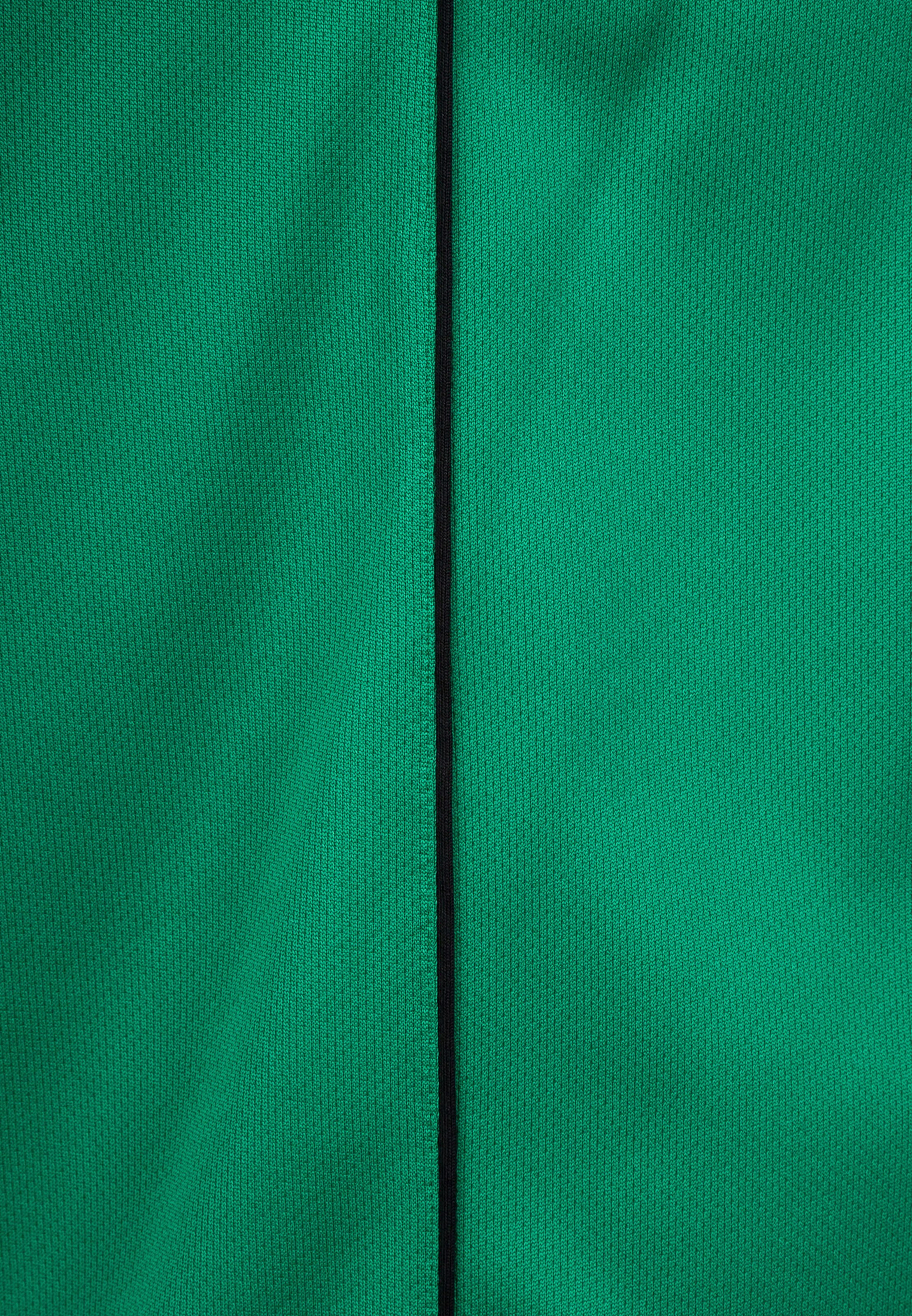 ADIDAS SPORTSWEAR - Camisa funcionais 'Core 18' em verde