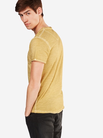 Key Largo - Camisa 'Soda' em amarelo: atrás