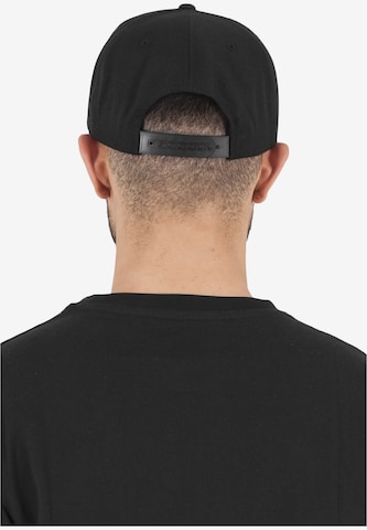 Flexfit Cap in Black