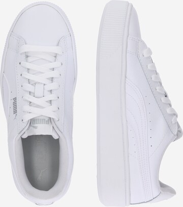 PUMA - Sapatilhas baixas 'Vikky Stacked' em branco