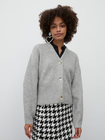 Cardigan 'Susan' EDITED en gris : devant