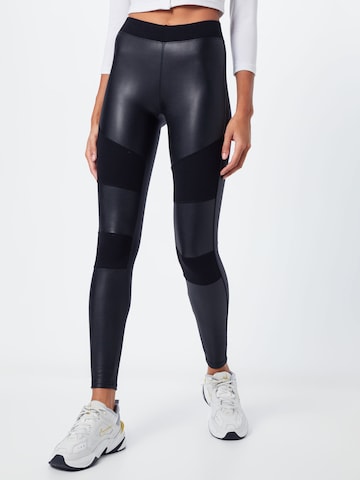 Urban Classics Skinny Leggings in Black: front