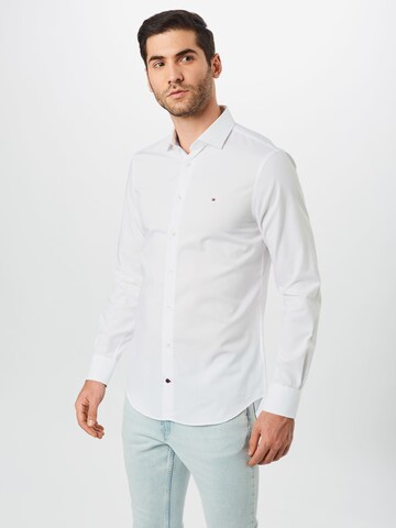 TOMMY HILFIGER Regular fit Button Up Shirt in White: front