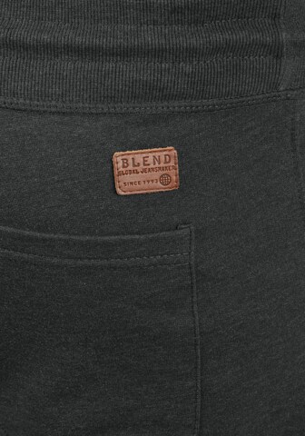 BLEND Regular Sweatshorts 'Mulker' in Grau