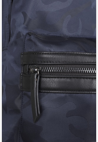 Urban Classics Rucksack in Blau