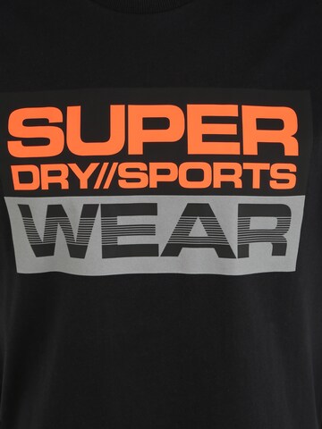 Coupe regular T-Shirt fonctionnel Superdry en noir