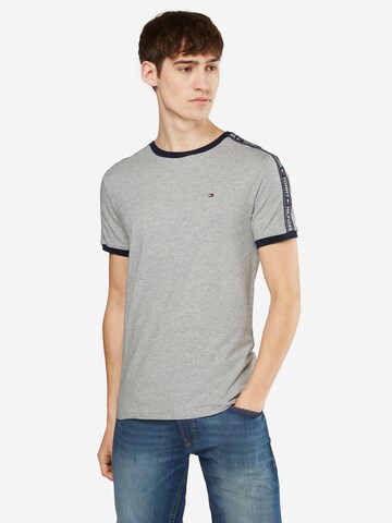 T-Shirt 'Nostalgia' Tommy Hilfiger Underwear en gris : devant