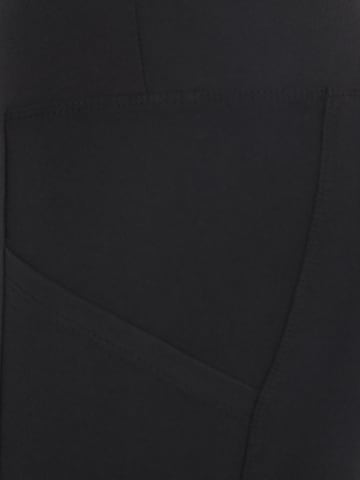 Marika Skinny Sports trousers in Black