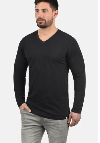 !Solid Shirt in Black: front
