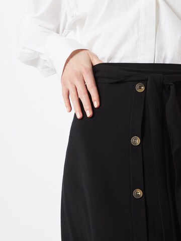 ABOUT YOU Skirt 'Cathlin' in Black