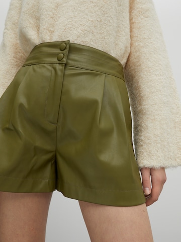 EDITED Wide Leg Shorts 'Lexa' in Grün