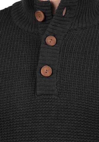 !Solid Sweater 'Travon' in Black