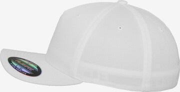 Casquette Flexfit en blanc