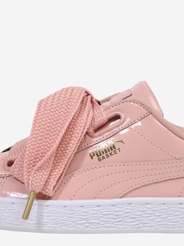 PUMA Sneakers laag 'Basket Heart Patent' in Roze