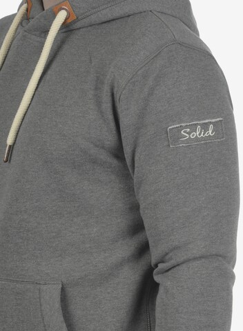 !Solid Sweatshirt in Grijs