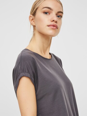 VERO MODA - Camisa 'AVA' em cinzento