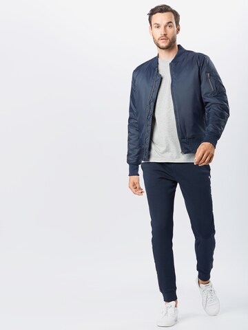 Champion Authentic Athletic Apparel Klasický střih Tričko – modrá