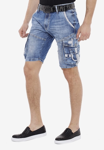 CIPO & BAXX Regular Shorts mit schicken Cargotaschen in Blau