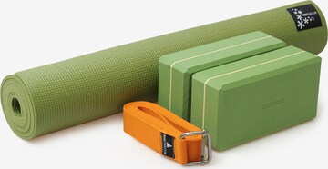 YOGISTAR.COM Mat in Green: front