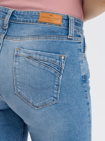 Cross Jeans Regular Jeans 'Lauren' in Blue