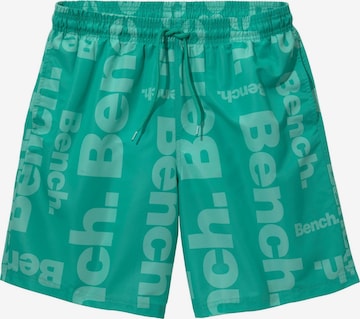 BENCH Badeshorts in Blau: predná strana