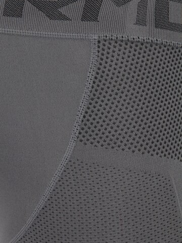 UNDER ARMOUR Skinny Workout Pants 'Threadborne' in Grey