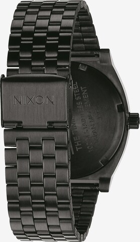 Ceas analogic 'Time Teller' de la Nixon pe negru