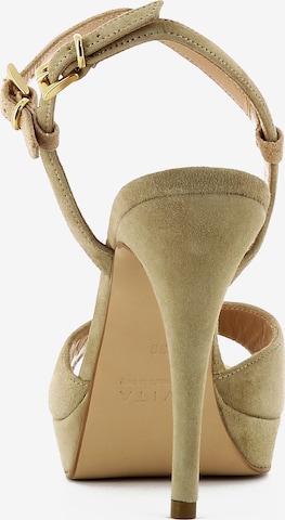 EVITA Sandalen met riem in Beige