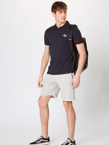 Urban Classics Regular Shorts 'Herringbone' in Grau