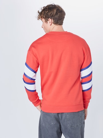 Coupe regular Sweat-shirt Starter Black Label en rouge