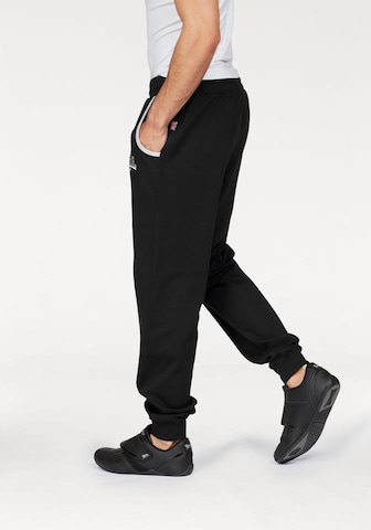 LONSDALE Tapered Hose in Schwarz