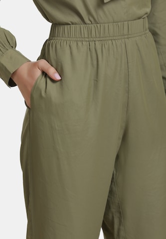 regular Pantaloni di DREIMASTER in verde: frontale