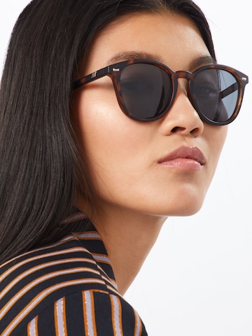 brūns LE SPECS Saulesbrilles 'Bandwagon': no priekšpuses