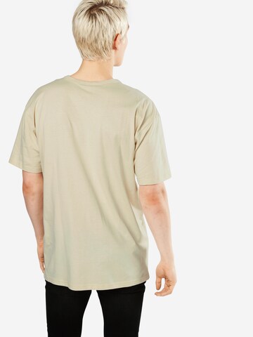 T-Shirt Urban Classics en beige : derrière