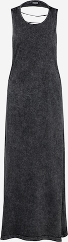 Urban Classics Kleid in Schwarz: predná strana