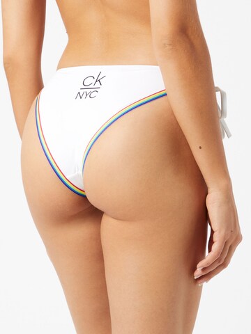 Calvin Klein Underwear Regularen Bikini hlačke | bela barva