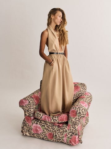 Wide Beige Jumpsuit Look