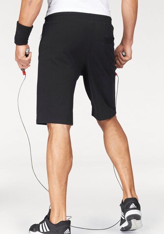 BRUNO BANANI Slimfit Sweatshorts in Schwarz