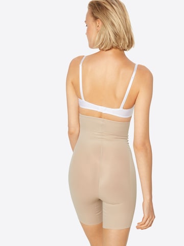 Pantalon modelant Chantelle en beige : derrière