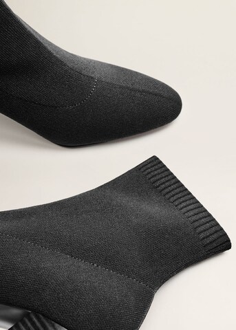 Bottines 'Almond' MANGO en noir