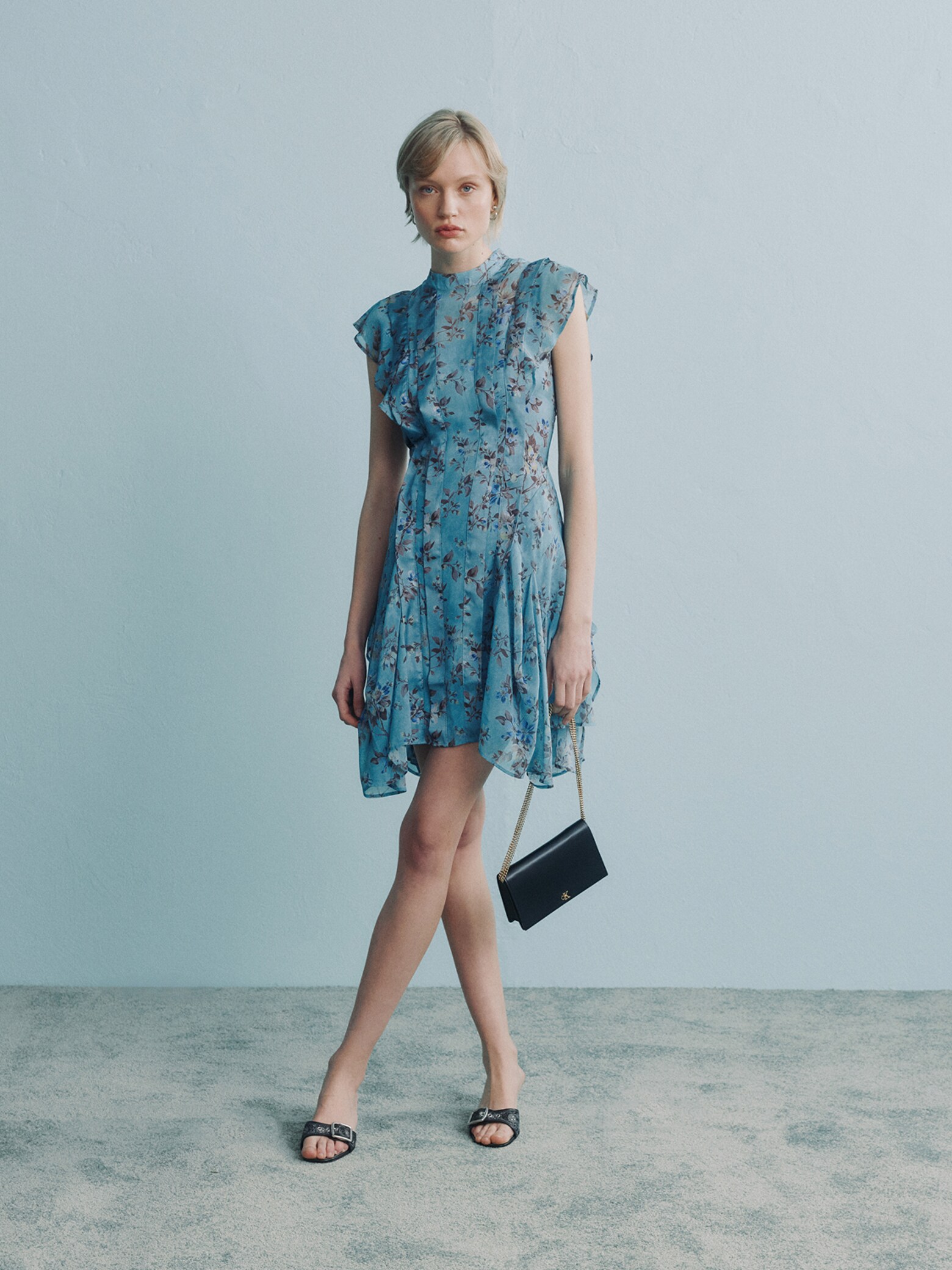 Light designs for a fresh look Summer Dresses